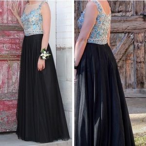 Alyce Paris prom dress